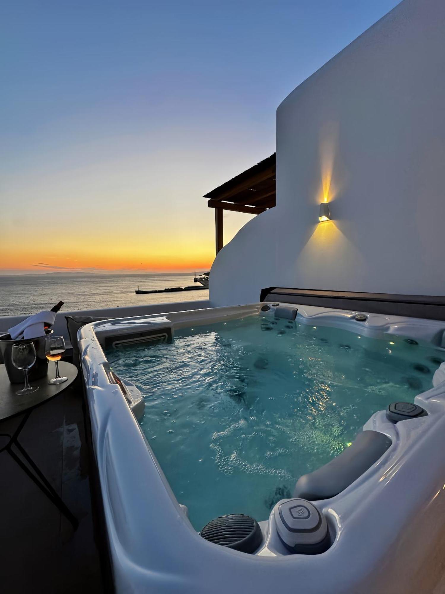 Avra Mykonos Hotel Tourlos Exterior photo