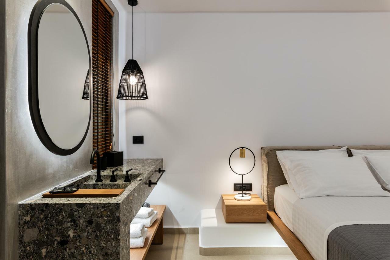 Avra Mykonos Hotel Tourlos Exterior photo