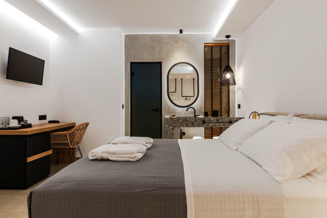 Avra Mykonos Hotel Tourlos Exterior photo
